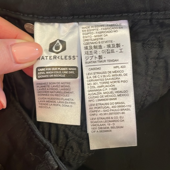 #NWOT Black Levi’s - Picture 11 of 13